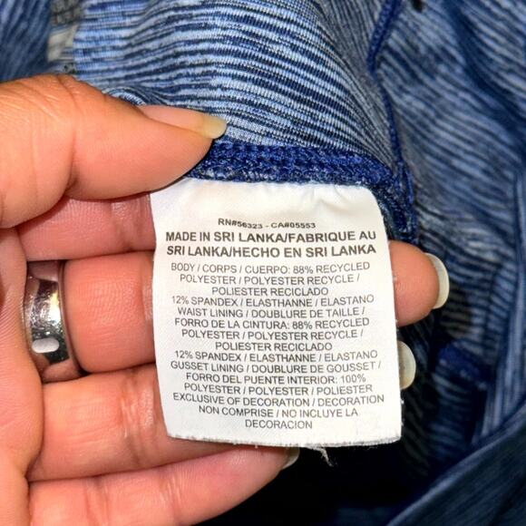 Nike Dri-Fit Ten Plastic Bottles One Legend Leggings Women's Small Black Blue - Picture 5 of 8